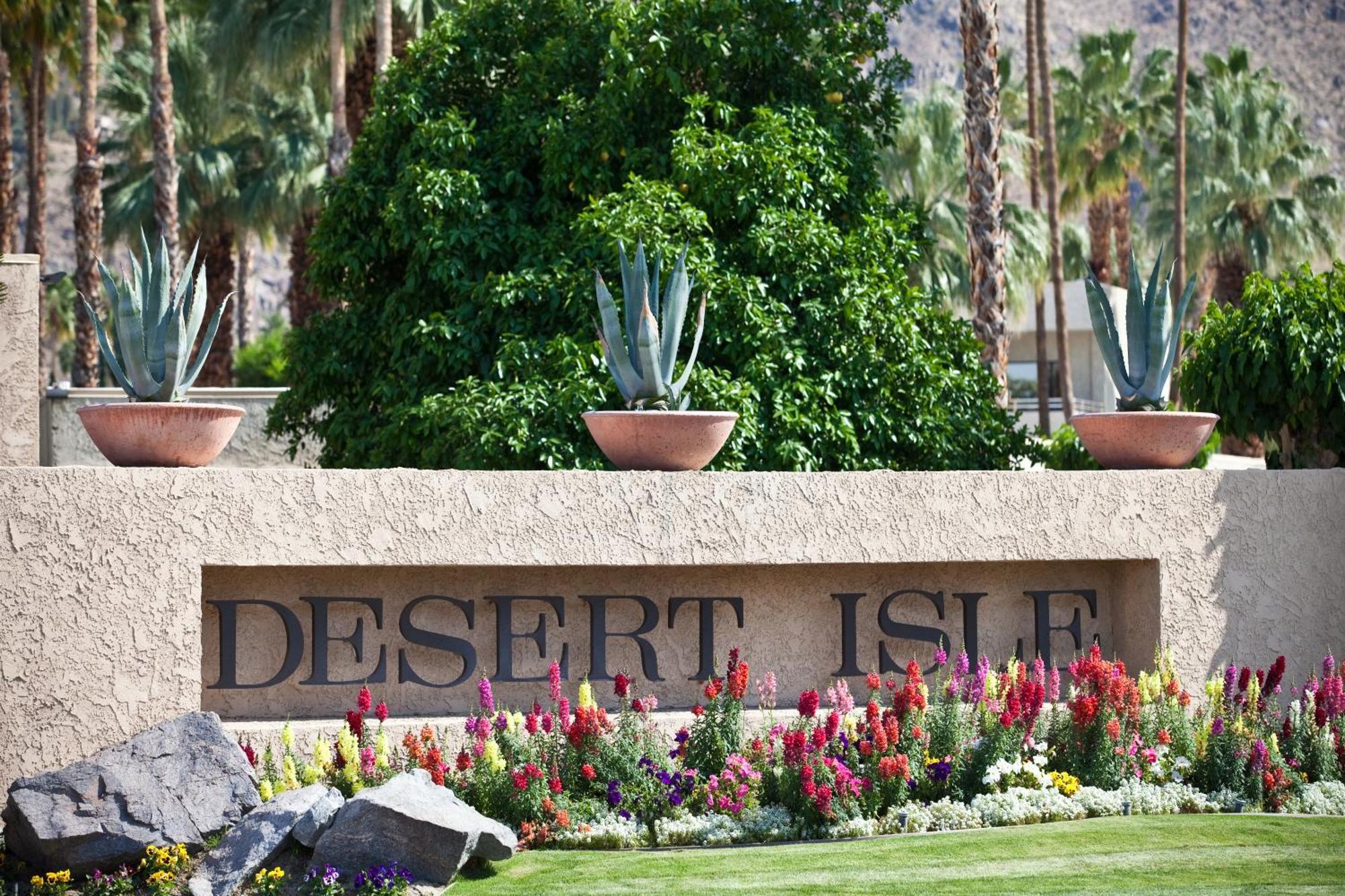 Desert Isle Resort ปาล์มสปริงส์ ภายนอก รูปภาพ